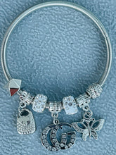 Load image into Gallery viewer, GG Charm Bracelet