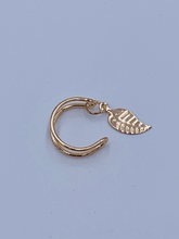 Load image into Gallery viewer, Leaf Ear Cuff
