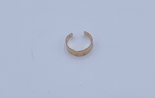 Load image into Gallery viewer, Solid Gold Tone Toe Ring